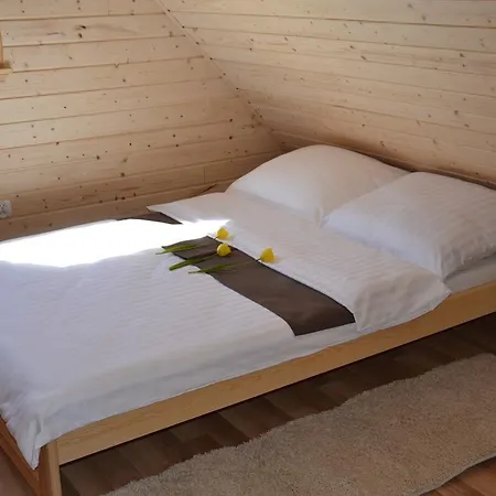 Letniskowe بيت للعطل *