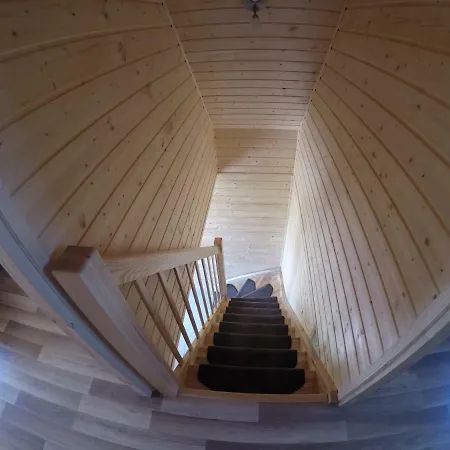 بيت للعطل Letniskowe أوسترونيه مورسكية