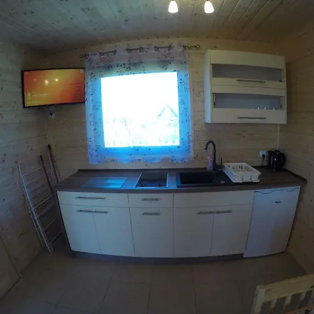 Letniskowe بيت للعطل *